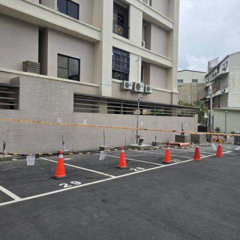 台翔興業建築工程行 王臺慶 - 