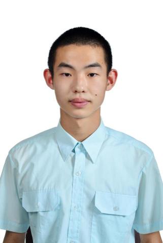 提供deeplpro破解服務的專家李瑞翔