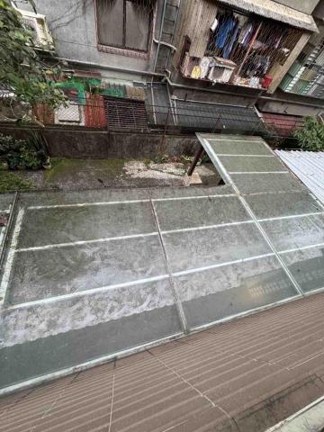 東旭專業清潔 - 天棚施工前