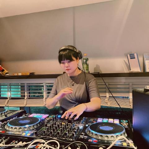 提供dj dj服務的專家DJ Alco