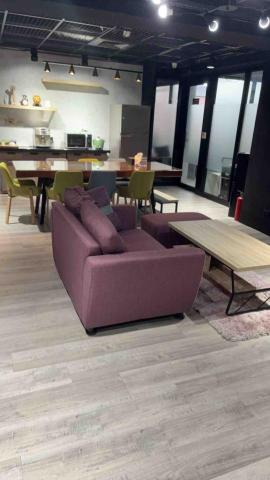 吳雅茹 - 公司洽談區 歡迎有空來看看