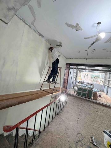 老麥油漆美學 - 第二道批土