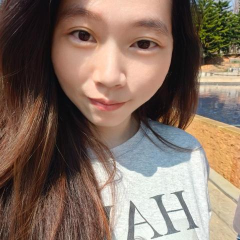 提供臨時託嬰服務的專家小安