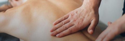 提供台中東海按摩服務的專家台中仕女按摩/精油舒壓放鬆按摩/外出到府服務