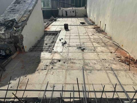 啟正 - 增建樓層施工