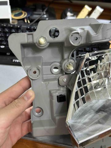 維塔創研 - 汽車大燈支架開發+改良-前期掃描階段