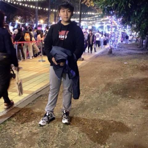 提供配音服務的專家謝秉澔