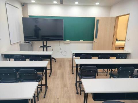 昊學文教【國小/國中/高中/個指/家教/團班/面試備審】 - 