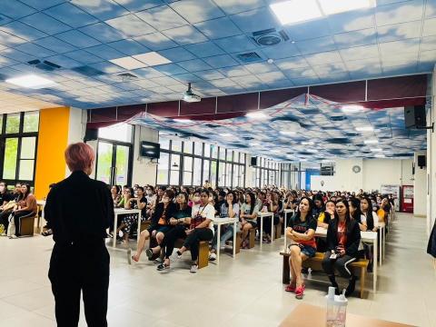 Valerie 吳慧恩 - 全英文講座（外籍勞工在台安全講座）