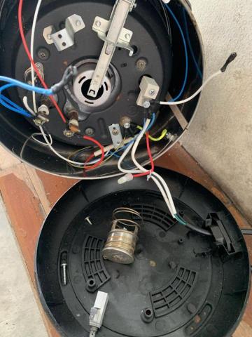 煜伸水和電維修 - 電飯鍋更換微動開關