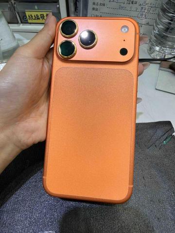 許昱婷 - 全機霧面包膜