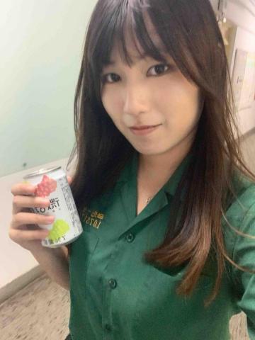 提供高中化學服務的專家林丹青