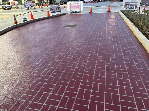 冠都土木包工業 - 