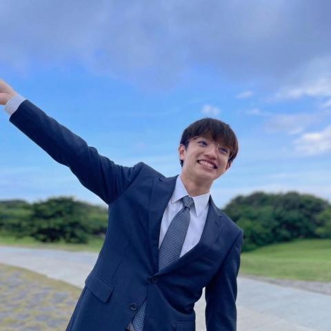 提供模板canva服務的專家劉景恩