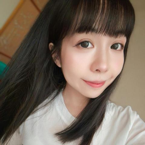 黎怡呈
