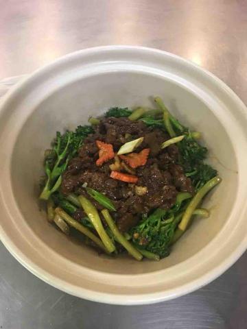 原生餐桌 - 芥藍花炒牛肉