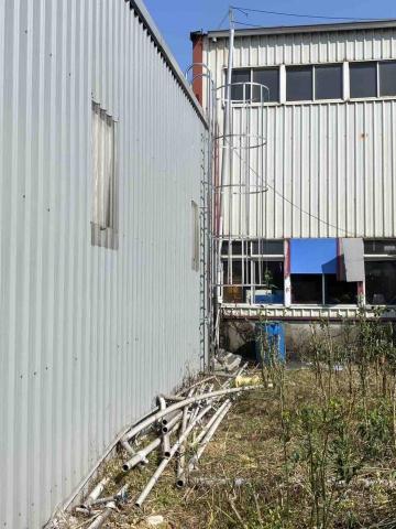 興進工程行 - 不鏽鋼圍籠爬梯