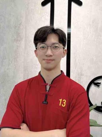 台中東區刮痧拔罐師傅推薦耕德師傅按摩｜肌本按摩