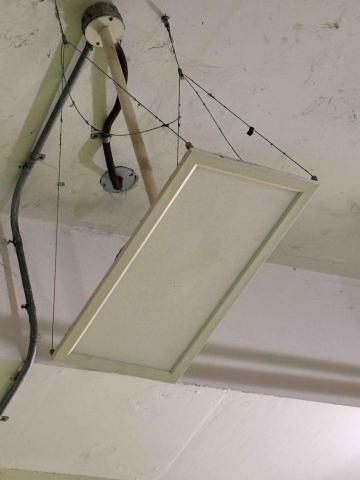 杰昇電控 - LED燈面板拆除更換