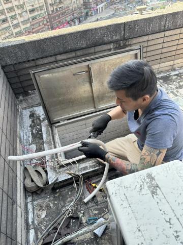 基隆中正區冷氣安裝師傅推薦心安冷氣行  ＆傢俱搬運組裝