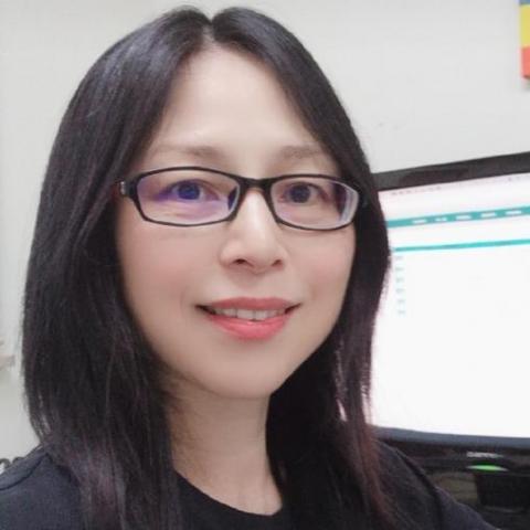 台南東區自然發音老師推薦Kat Meow meow- Cheryl Wu