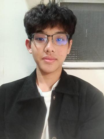 提供114服務的專家胡荎程