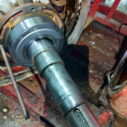 國慶企業社 - 消防泵浦100HP軸封漏水、保養軸承更換