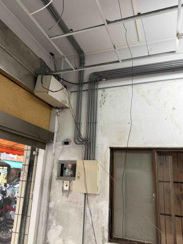 穆俊宇 - 一樓店面重新配電