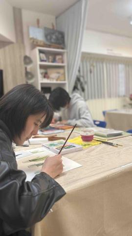 喃喃藝術工作室 - 