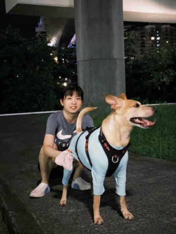 王玲㚬