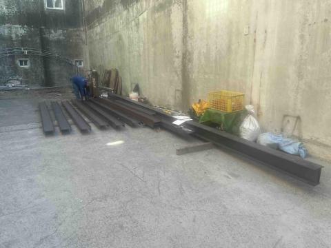 蔡奇均 - 200*100H鋼製作鐵屋立柱鋼構