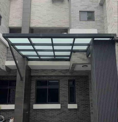 鑫豐工程行 - 玻璃採光罩、氣密窗、推射窗、格柵