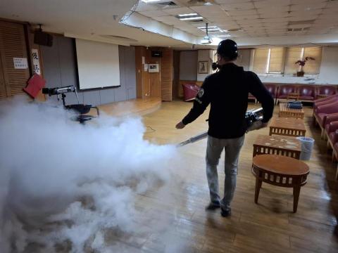 海芮工程有限公司（病媒防治業） - 社區休閒樓除蚊，除蚤。