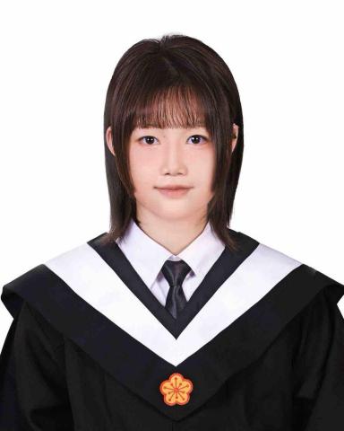 提供衝浪課程台北服務的專家洪蕾欣