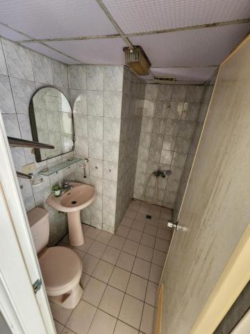 崧泰工程 - 廁所