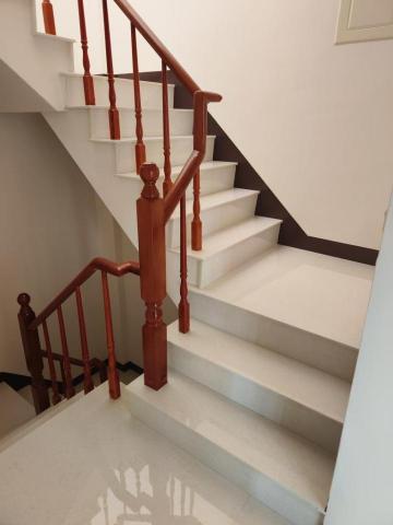 阿凱 - 樓梯連工帶料