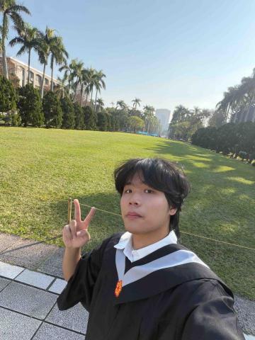 提供滅蟑螂方法服務的專家楊翔宇