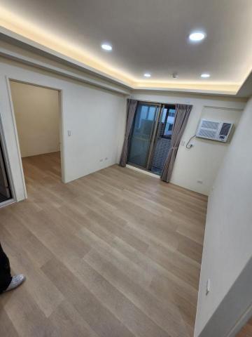 崧泰工程 - 地板 完成