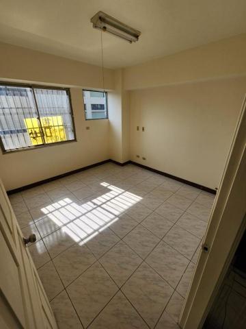 崧泰工程 - 主臥