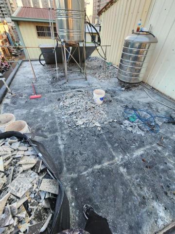 崧泰工程 - PU防水工程  打除 舊防水