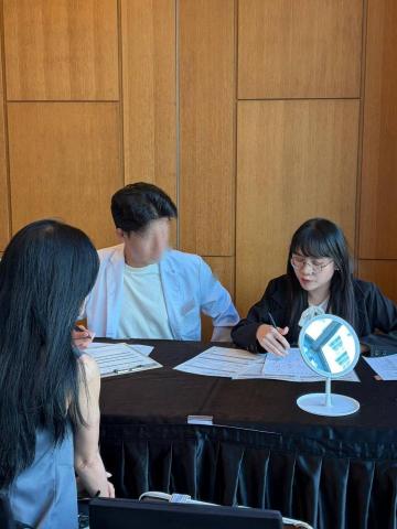 謝佳儀｜專業中韓口筆譯 - 醫美診所說明會 中韓逐步口譯