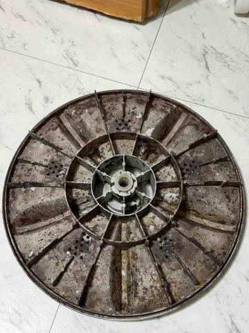 職男工作室-專業洗冷氣｜洗衣機 - 洗衣機水盤