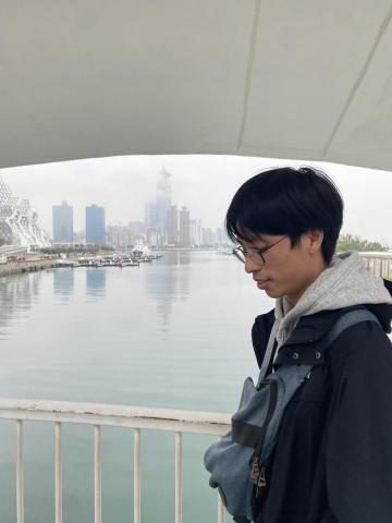 提供北投高中服務的專家黃彥晨