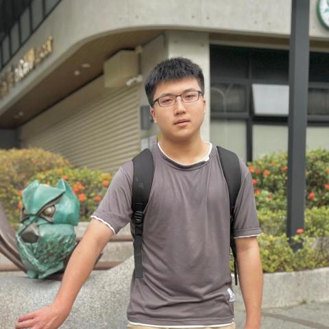 提供工作服台中服務的專家王鴻鈞