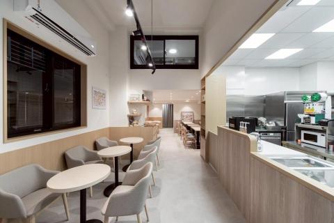 葉振威 - 商空案例
三重早午餐