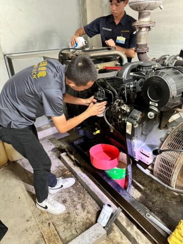 峻瑋機電 - 10多年 科技大廠及商辦社區 １千多台保養經驗