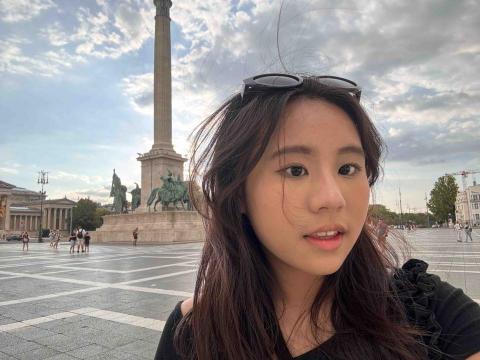 提供印章刷服務的專家黃羽曼