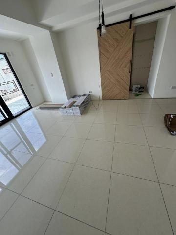 長聖油漆 - 穀倉門更換施作/全室油漆粉刷/卡扣式地板鋪設