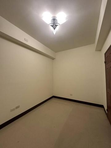 長聖油漆 - 全室水泥漆粉刷/踢腳板施工