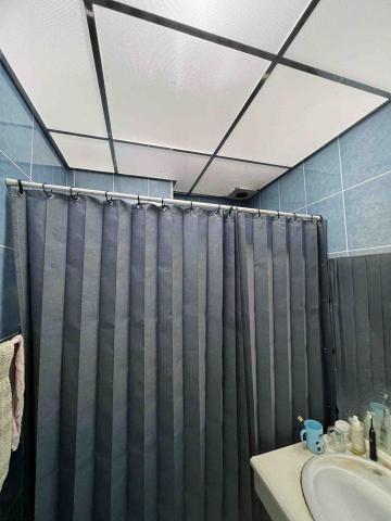 鼎東曜業有限公司 - 浴室採用白鐵輕鋼架+透光壓克力，耐用20年+